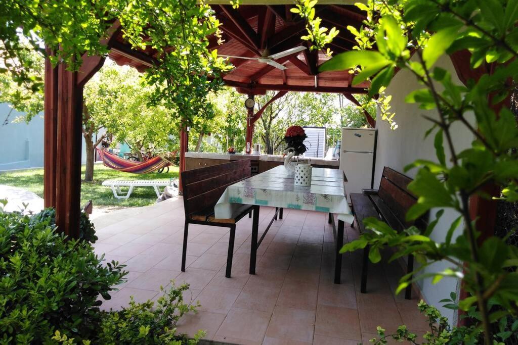 Villa Viktoria Halkidiki Nea Silata Екстер'єр фото